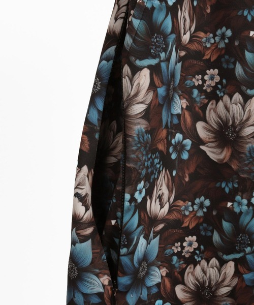ANGENEHM（アンゲネーム）の「mp13340-Track pants -botanical pattern- トラックパンツ（その他パンツ・メンズ・マルチ・S/M/L）」の18枚目の写真