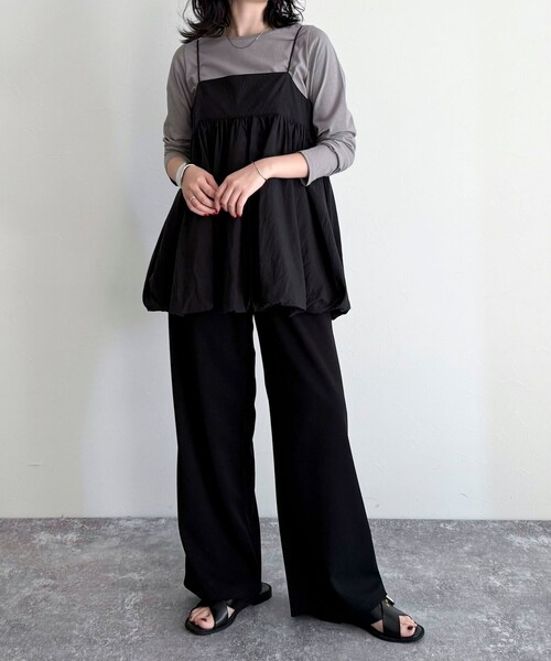 fredy emue（フレディエミュ）の「バルーンチュニックキャミブラウス（キャミソール・レディース・ブラック/アイボリー・38）」の20枚目の写真