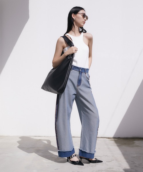 somlu.(ソンムル)の「【somlu.】スタッズトライアングルトートバッグ(トートバッグ・レディース・ダークブラウン/ブラック・FREE)」の14枚目の写真