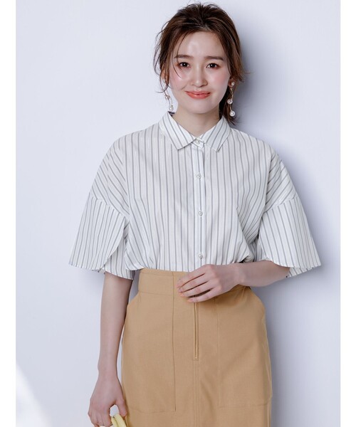 ANY SIS(エニィスィス)の「【洗える】ペタルスリーブ シャツ(シャツ/ブラウス・レディース・スカイブルー系1/ライトグリーン系1/ピンク系1/ホワイト系1・2)」の2枚目の写真