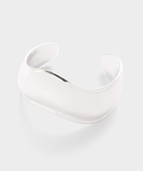 JAMIRAY（ジャミレイ）の「【JAMIRAY / ジャミレイ】WAVY SILVER BANGLE（バングル/リストバンド・レディース・シルバー/ゴールド・ONE SIZE）」の2枚目の写真