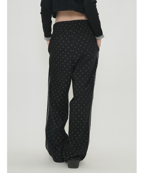 パンツ Enewd nina  mini studs pants Enewd nina（エニュードニーナ）｜レディースのパンツ一覧 - WEAR