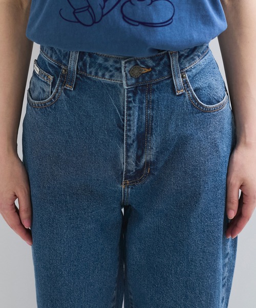 GUESS JEANS(ゲスジーンズ)の「【GUESS(ゲス)】MOM/デニム ジーンズ(デニムパンツ・レディース・ブルー系その他5/ブルー・S/M/L)」の8枚目の写真