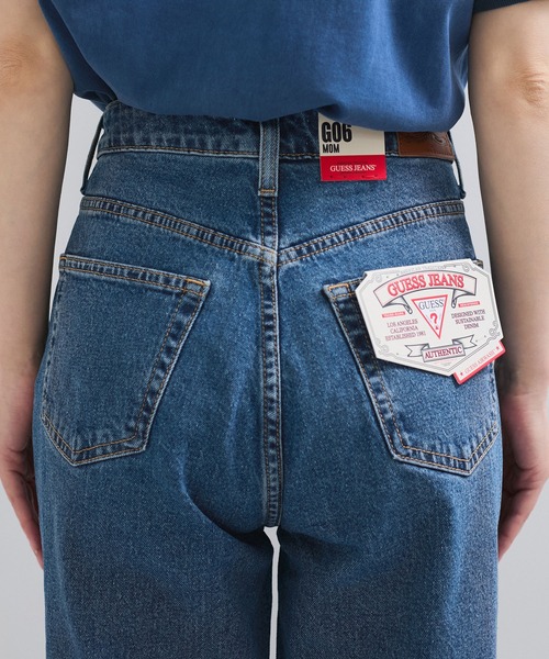 GUESS JEANS(ゲスジーンズ)の「【GUESS(ゲス)】MOM/デニム ジーンズ(デニムパンツ・レディース・ブルー系その他5/ブルー・S/M/L)」の9枚目の写真