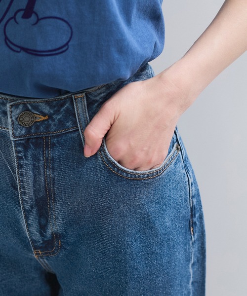 GUESS JEANS(ゲスジーンズ)の「【GUESS(ゲス)】MOM/デニム ジーンズ(デニムパンツ・レディース・ブルー系その他5/ブルー・S/M/L)」の10枚目の写真