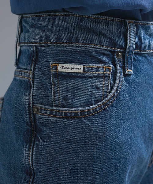 GUESS JEANS(ゲスジーンズ)の「【GUESS(ゲス)】MOM/デニム ジーンズ(デニムパンツ・レディース・ブルー系その他5/ブルー・S/M/L)」の11枚目の写真