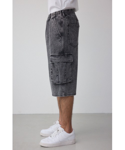 AZUL by moussy（アズールバイマウジー）の「AZUL DENIM カーゴショーツ（スラックス・レディース・ライトブルー/ライトブラック・MEDIUM/LARGE）」の20枚目の写真