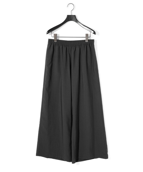 MIDIUMISOLID(ミディウミソリッド)の「MIDIUMISOLID for Ladies イージーバギースラックス(その他パンツ・レディース・ブラック/ネイビー・36/38)」の1枚目の写真