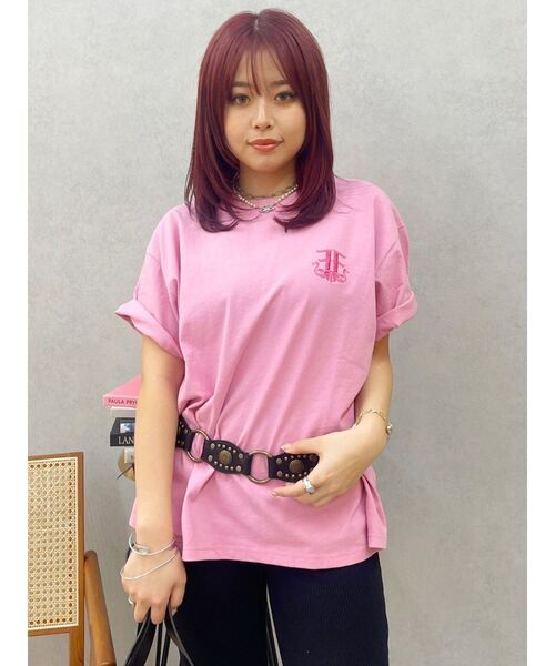 EVRIS（エヴリス）の「E emblemカラーTシャツ（Tシャツ/カットソー・レディース・ホワイト/ピンク/イエロー/ブラック/ブルー・FREE）」の17枚目の写真