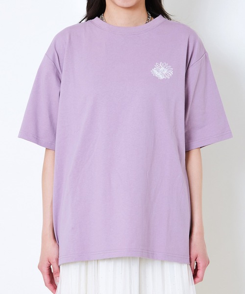 GORGE(ゴージ)の「《フラワーロゴ×ゆるシルエット》レディース 半袖Tシャツ 体型カバー 春夏秋(Tシャツ/カットソー・レディース・チャコール/オートミール/オフホワイト/パープル・F)」の15枚目の写真