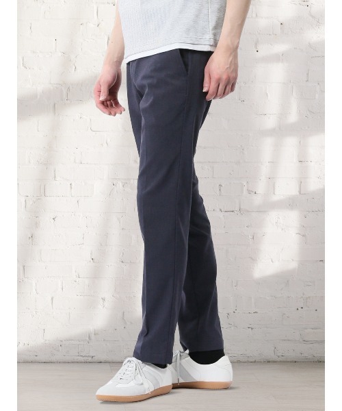 TAKA-Q（タカキュー）の「【抗菌防臭 接触冷感】タカキュー クロスストレッチ+エアー 軽量 ウォッシャブル トラウザーパンツ 股下82cm（チノパンツ・メンズ・ハウンドトゥース/ブラック/ベージュ/ネイビー・S/LARGE/X-LARGE/3L/MEDIUM）」の3枚目の写真