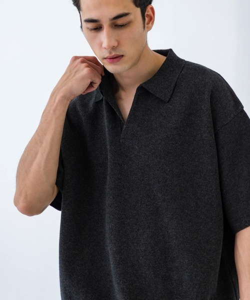 crepuscule（クレプスキュール）の「『別注』crepuscule×URBAN RESEARCH　Linen Skipper Polo（ニット/セーター・メンズ・ブラック系その他/グレー系その他・1/2）」の8枚目の写真