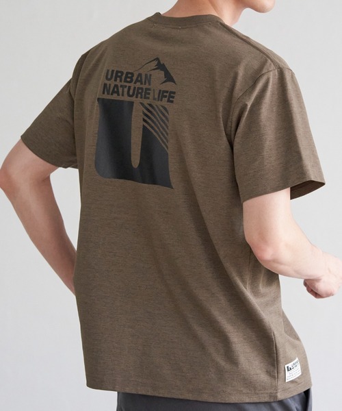 ikka(イッカ)の「URBAN NATURE LIFE アーバンネイチャーライフ ドライスピードプリントTシャツ(Tシャツ/カットソー・メンズ・ブラウン/グレー/ブラック/ホワイト・M/L/XL/S)」の4枚目の写真
