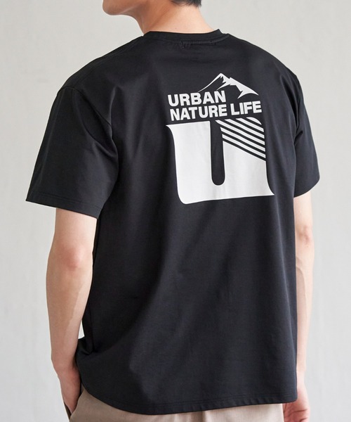 ikka(イッカ)の「URBAN NATURE LIFE アーバンネイチャーライフ ドライスピードプリントTシャツ(Tシャツ/カットソー・メンズ・ブラウン/グレー/ブラック/ホワイト・M/L/XL/S)」の1枚目の写真