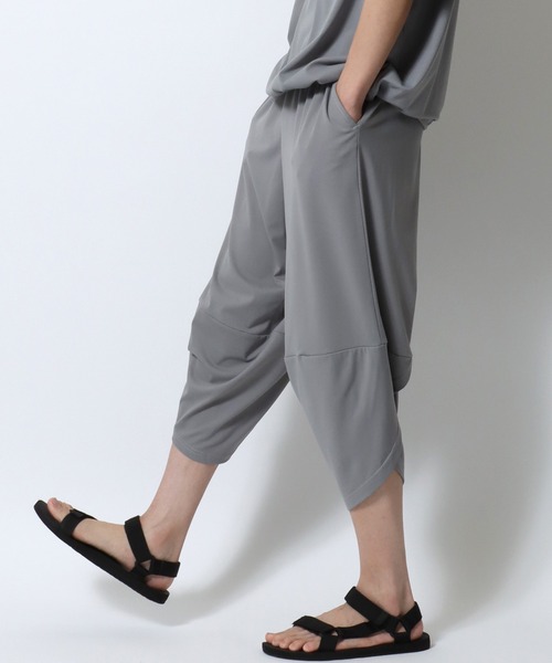 セール】High Twist Function Wide Sarouel Pants/ドライ