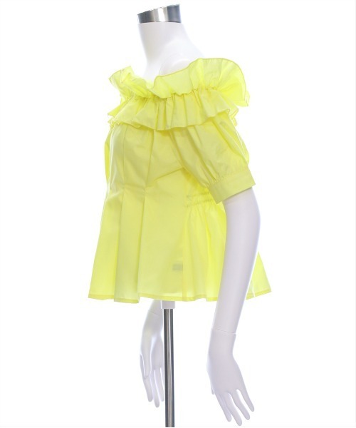 clear（クリア）の「フリルオフショルブラウス [着回し力抜群 大人 カジュアル 二の腕カバー 骨格ウェーブ]（シャツ/ブラウス・レディース・オフホワイト/ブラック/イエロー・F）」の14枚目の写真