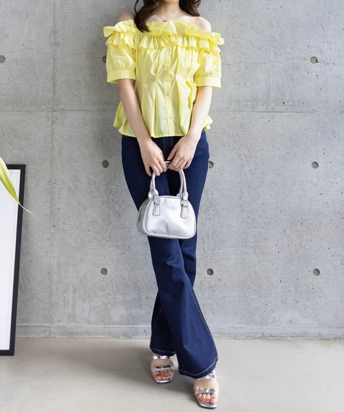 clear（クリア）の「フリルオフショルブラウス [着回し力抜群 大人 カジュアル 二の腕カバー 骨格ウェーブ]（シャツ/ブラウス・レディース・オフホワイト/ブラック/イエロー・F）」の18枚目の写真