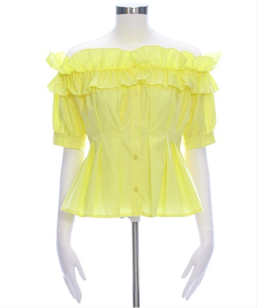 clear（クリア）の「フリルオフショルブラウス [着回し力抜群 大人 カジュアル 二の腕カバー 骨格ウェーブ]（シャツ/ブラウス・レディース・オフホワイト/ブラック/イエロー・F）」の4枚目の写真