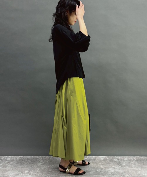 NICOLE white（ニコルホワイト）の「タックパフブラウス（シャツ/ブラウス・レディース・ラベンダー/オフホワイト/ブラック・FREE）」の7枚目の写真