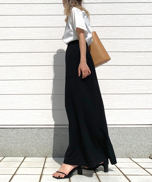 Q（キュー）の「COOLフレアスカート（スカート・レディース・ダークグリーン/ブラック/ベージュ・MEDIUM）」の6枚目の写真