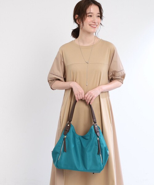 Reflect(リフレクト)の「【大容量/底ファスナー付き/キレイめコーデにも◎】ナイロンバッグ(トートバッグ・レディース・ベージュ系4/ブルーグリーン/ブラック・00)」の8枚目の写真