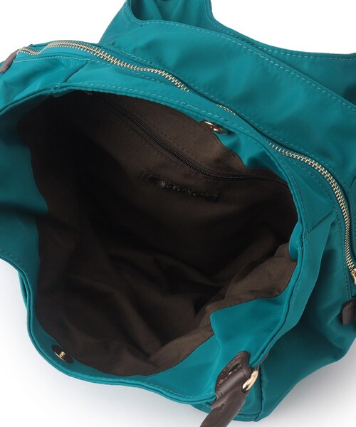 Reflect(リフレクト)の「【大容量/底ファスナー付き/キレイめコーデにも◎】ナイロンバッグ(トートバッグ・レディース・ベージュ系4/ブルーグリーン/ブラック・00)」の18枚目の写真