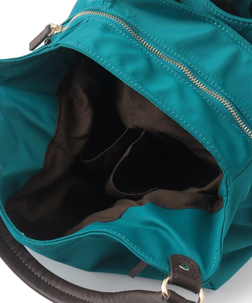 Reflect(リフレクト)の「【大容量/底ファスナー付き/キレイめコーデにも◎】ナイロンバッグ(トートバッグ・レディース・ベージュ系4/ブルーグリーン/ブラック・00)」の16枚目の写真