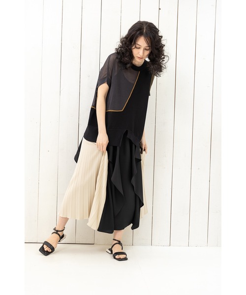 OSMOSIS（オズモーシス）の「ライン切替ニットプルオーバー（ニット/セーター・レディース・カーキ/ブルー/ベージュ・ONE SIZE）」の6枚目の写真