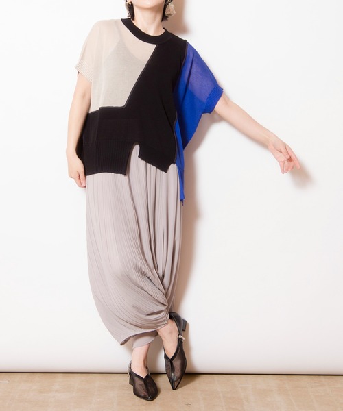 OSMOSIS（オズモーシス）の「ライン切替ニットプルオーバー（ニット/セーター・レディース・カーキ/ブルー/ベージュ・ONE SIZE）」の19枚目の写真