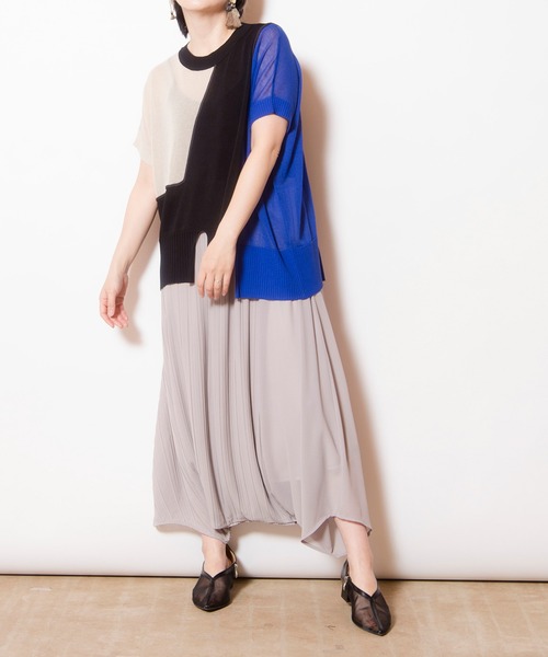 OSMOSIS（オズモーシス）の「ライン切替ニットプルオーバー（ニット/セーター・レディース・カーキ/ブルー/ベージュ・ONE SIZE）」の18枚目の写真