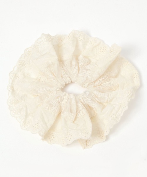 GLOBAL WORK（グローバルワーク）の「BIGシシュウシュシュ/493525（シュシュ・レディース・ホワイト系その他/ホワイト系その他2/ベージュ/ホワイト系その他3/ホワイト系その他4・ONE SIZE）」の3枚目の写真