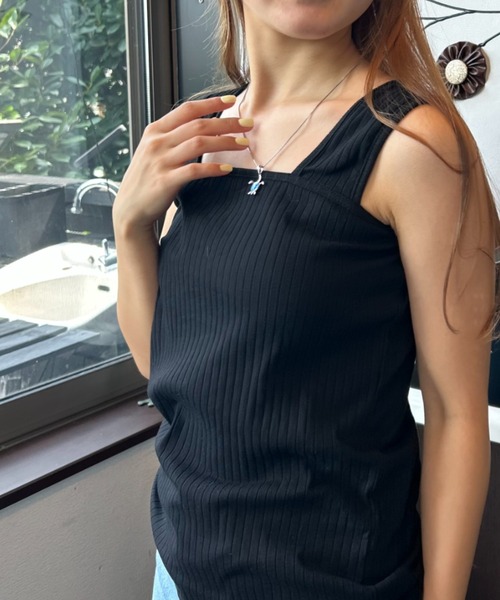 Loco Ocean(ロコオーシャン)の「スクエアネック 太ストラップ リブタンクトップ インナー 夏服(タンクトップ・レディース・ブラック/ホワイト/ブラック系その他/ライトベージュ・FREE)」の21枚目の写真