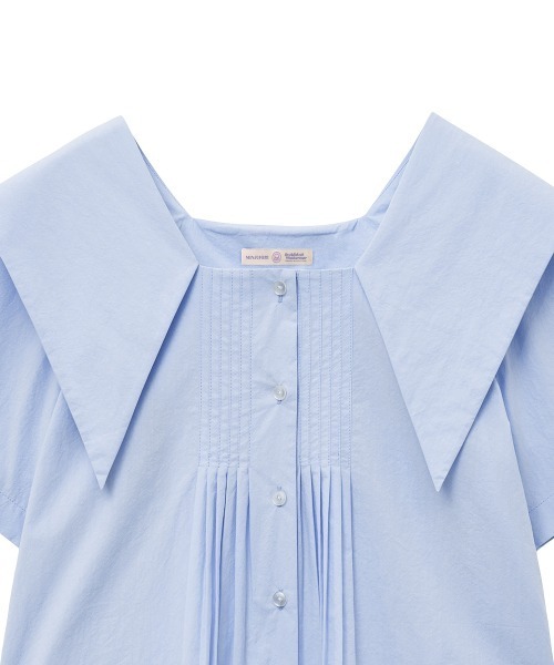 X MINJUKIM] SQUARE NECK PINTUCK SHIRT