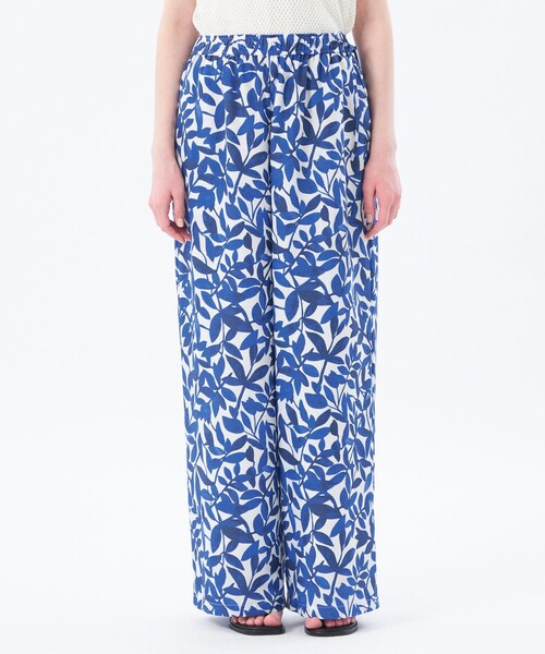 MACKINTOSH PHILOSOPHY（ﾏｯｷﾝﾄｯｼｭ ﾌｨﾛｿﾌｨｰ）の「リーフプリントイージーパンツ（その他パンツ・レディース・ライトブルー・38）」の3枚目の写真