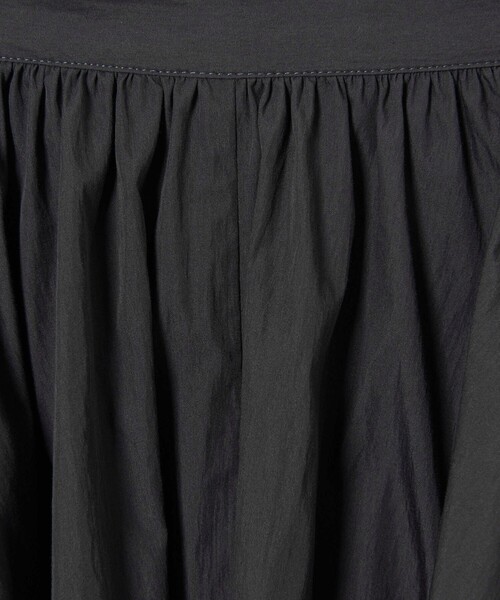 EMMEL REFINES（エメルリファインズ）の「＜EMMEL REFINES＞EM サイドボリューム タックスカート（スカート・レディース・パープル/ブラック・S/M）」の17枚目の写真