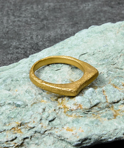 GILD(ギルド)の「GILD ギルド / Warp top atypical narrow ring シルバー925エイティピカルナローリング / G251-RI02(リング・メンズ・シルバー/プラチナム/ゴールド・21号/19号/17号/15号/13号/11号/9号/7号)」の3枚目の写真