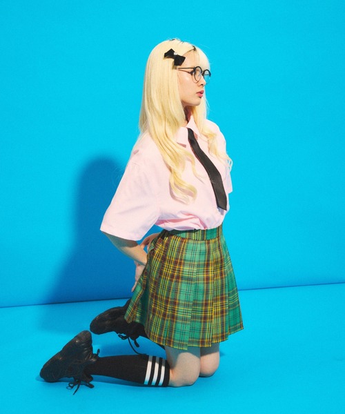 PUNYUS（プニュズ）の「チェックプリーツミニスカート（スカート・レディース・イエロー/グリーン/ピンク・1/2/3/4）」の10枚目の写真