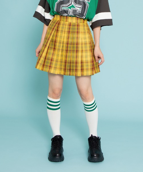 PUNYUS(プニュズ)の「チェックプリーツミニスカート(スカート・レディース・イエロー/グリーン/ピンク・1/2/3/4)」の21枚目の写真