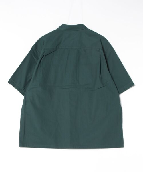 A.P.C.(アーペーセー)の「CHEMISETTE PHIL(シャツ/ブラウス・メンズ・グリーン・S/M/L/XL)」の2枚目の写真