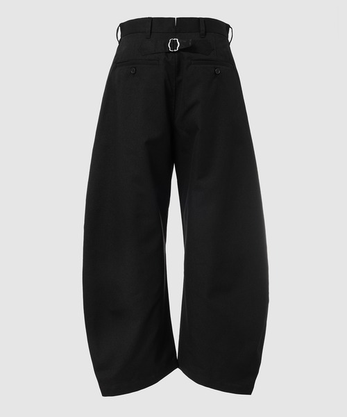 XL スラックス 2024年モデル Gallery]【ユニクロ】24年春の新作パンツは「3,990円以上の実力