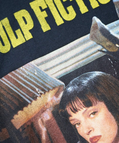 THRIFTY LOOK（スリフティールック）の「THRIFTY LOOK / スリフティールック THRIFTY "QUENTIN TARANTINO" TEE PULP FICTION RESERVOIR DOGS パルプフィクション レザボア・ドッグス ユーズド加工 ムービーTシャツ 映画Tシャツ（Tシャツ/カットソー・メンズ・ブラック/ブラック系1/ブラック系2/ブラック系3・MEDIUM/LARGE/X-LARGE）」の8枚目の写真