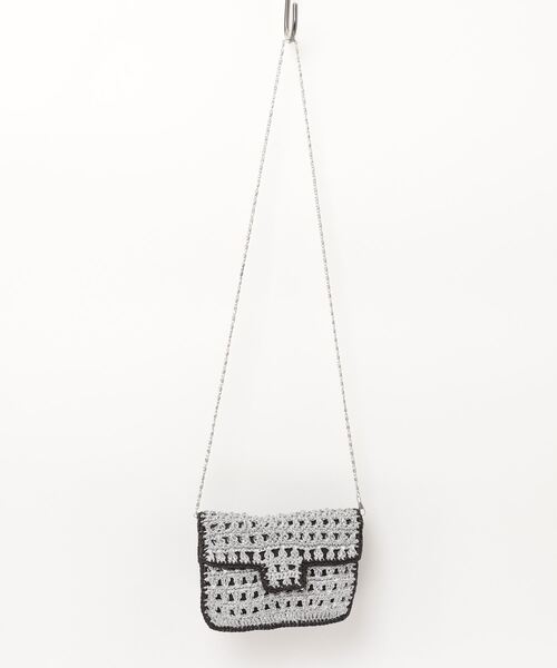 MAISON mou（メゾンムー）の「【Swaraj/スワラージ】手編みのメタリックマクラメBAG（ショルダーバッグ・レディース・ブラック/シルバー/ゴールド・FREE）」の2枚目の写真