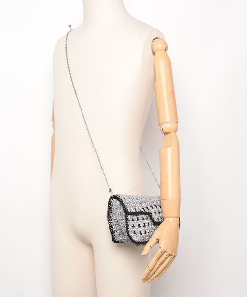 MAISON mou（メゾンムー）の「【Swaraj/スワラージ】手編みのメタリックマクラメBAG（ショルダーバッグ・レディース・ブラック/シルバー/ゴールド・FREE）」の7枚目の写真