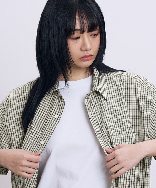 F.ILLUMINATE(フィルミネイト)の「【UNISEX】Filluminate/Lowkeyチェック半袖シャツ(シャツ/ブラウス・レディース・ライトベージュ/ブラック・MEDIUM/LARGE/SMALL)」の14枚目の写真