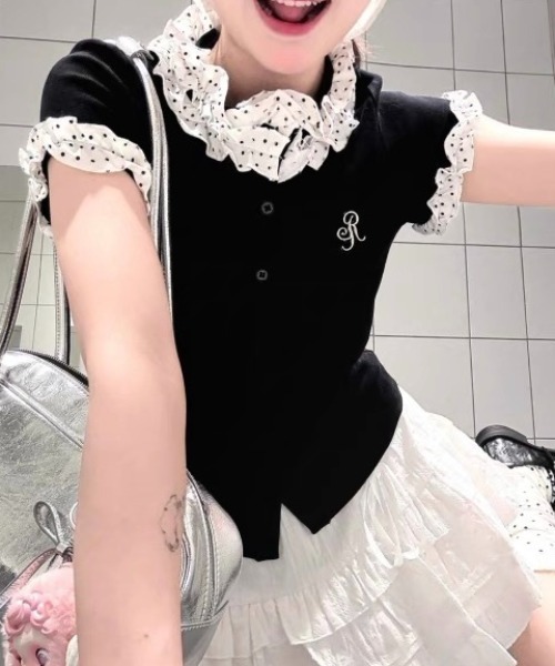 Achic(アシック)の「レースフリルカラーフロントボタンカットソー(Tシャツ/カットソー・レディース・ブラック・M)」の18枚目の写真
