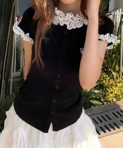 Achic(アシック)の「レースフリルカラーフロントボタンカットソー(Tシャツ/カットソー・レディース・ブラック・M)」の6枚目の写真
