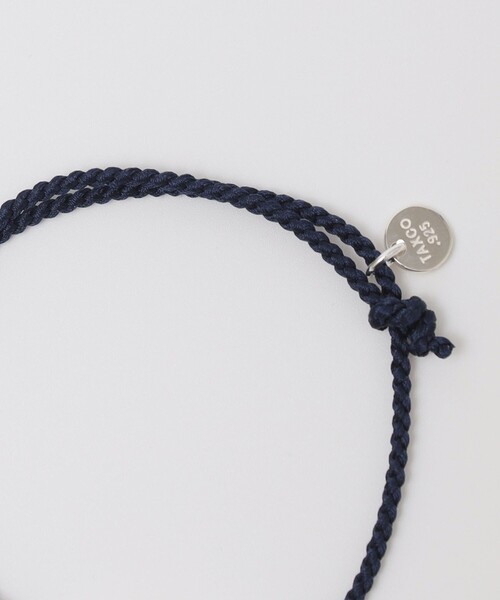 XOLO(ショロ)の「XOLO: PIECE LINK SILK CORD(ブレスレット・メンズ・ネイビー・ONE SIZE)」の4枚目の写真