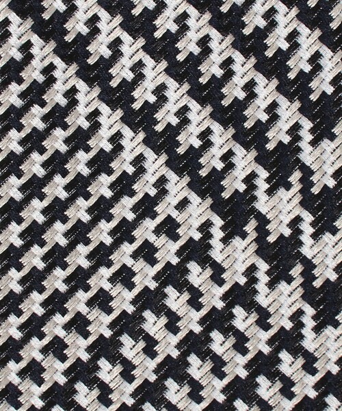 UNITED ARROWS（ユナイテッドアローズ）の「グレンチェック  ジャガード ネクタイ（ネクタイ・メンズ・ブラック・FREE）」の4枚目の写真