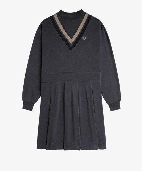 FRED PERRY（フレッドペリー）の「V-Insert Tipped Dress／Vトリムスウェットワンピース（ワンピース・レディース・チャコールグレー・10/8）」の11枚目の写真