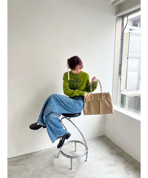 LILY BROWN（リリーブラウン）の「Lily Bearエンブロイダリーニット